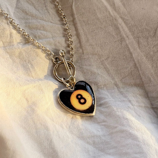 8 Ball Heart